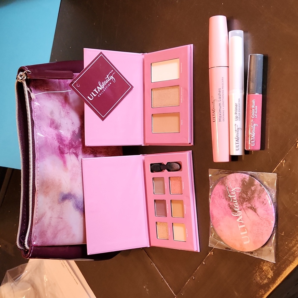 Ulta makeup bag with makeup - Picture 6 of 7